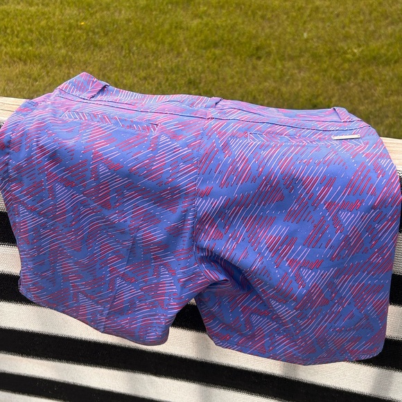 (10/$25) Adidas Patterned Shorts - Picture 14 of 14